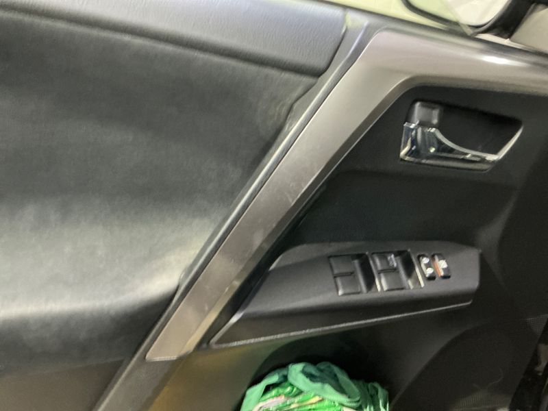 Toyota RAV 4 2.5 Hybrid Feel! 2017 – снимка 22