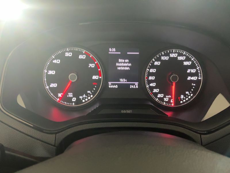 Seat Arona 1.0 TSI Austria Edition — zdjęcie 13
