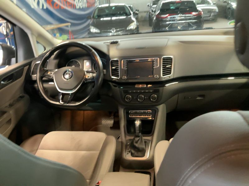 Volkswagen Sharan 2.0 TDI Highline BlueMotion Tech — zdjęcie 12