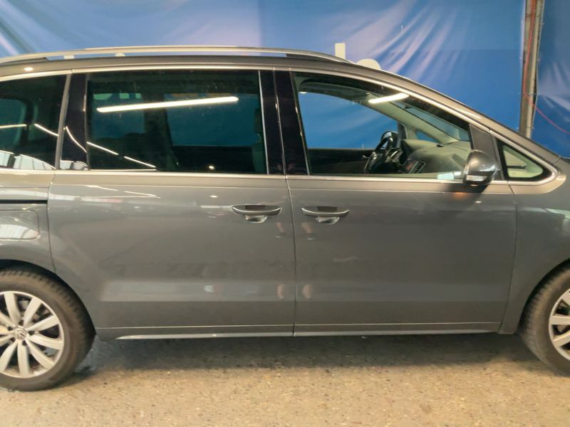 Volkswagen Sharan 2.0 TDI Highline BlueMotion Tech — zdjęcie 7