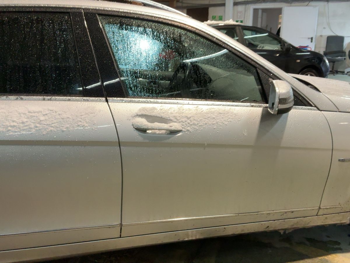 Mercedes-Benz C-Klasse 2009 — photo 11