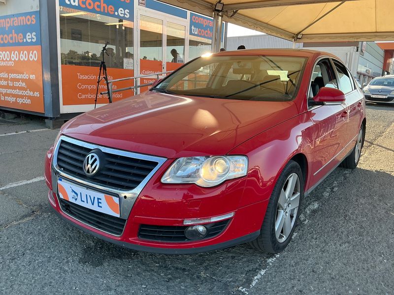 Volkswagen Passat 2.0 TFSI / TSI Sportline — zdjęcie 1