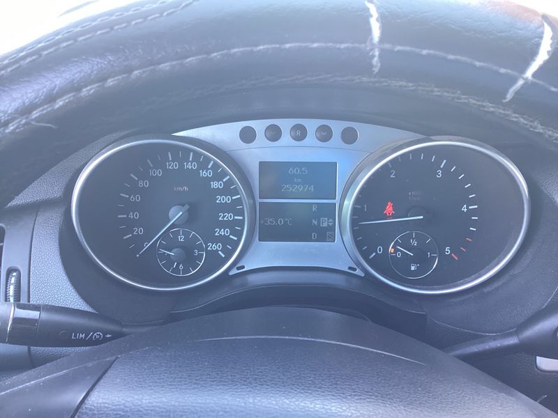 Mercedes-Benz R-Klasse R 320 CDI 4Matic — zdjęcie 4