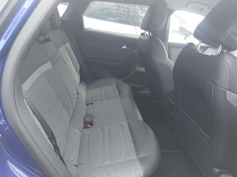 Citroen C5 X 1.6 Plug-in Hybrid Feel Pack — zdjęcie 14
