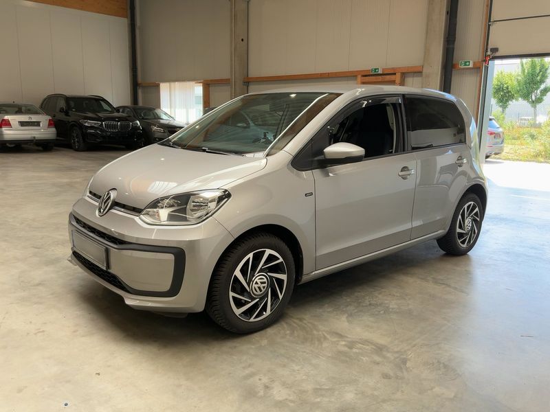 Volkswagen up! 1.0 join up!