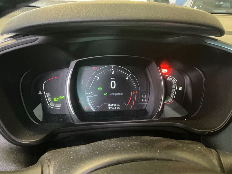 Renault Kadjar 1.5 dCi Energy Business Edition — zdjęcie 13