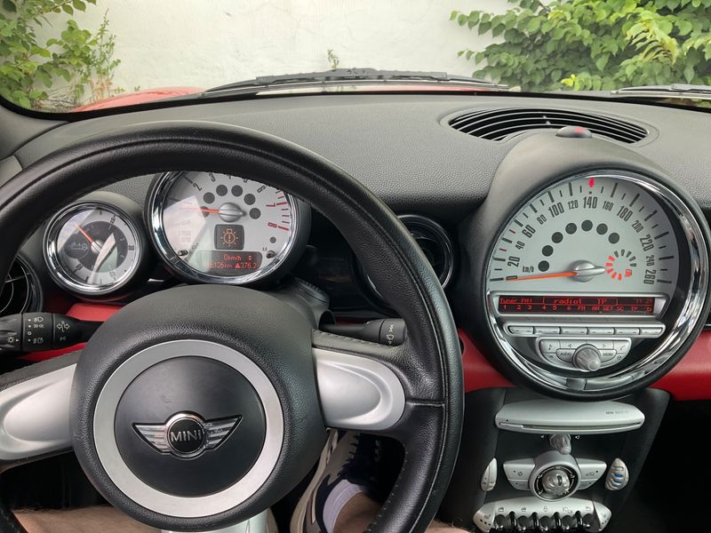 MINI Cabrio Cooper — zdjęcie 4