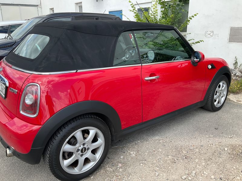 MINI Cabrio Cooper — zdjęcie 2