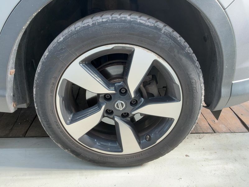 Nissan Qashqai 1.2 360 2014 – снимка 11