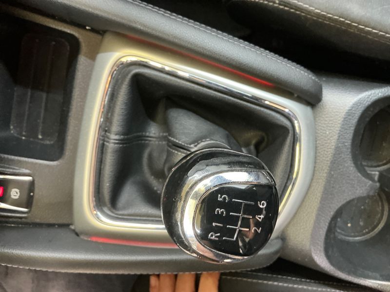 Nissan Qashqai 1.2 360 2014 – снимка 37