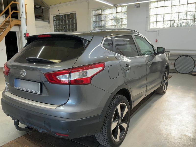 Nissan Qashqai 1.2 360 — zdjęcie 6