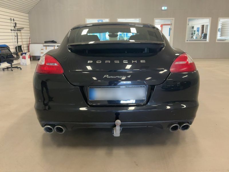 Porsche Panamera 4 — zdjęcie 5
