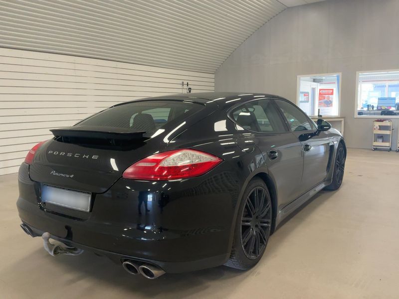 Porsche Panamera 4 — zdjęcie 6