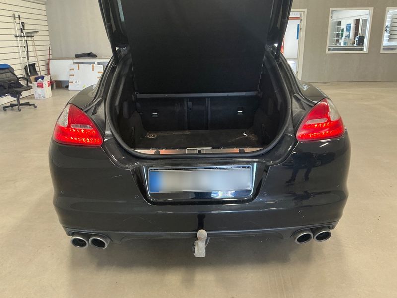 Porsche Panamera 4 — zdjęcie 10