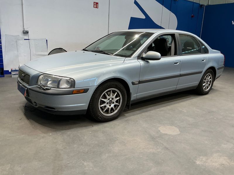 Volvo S80 2.4