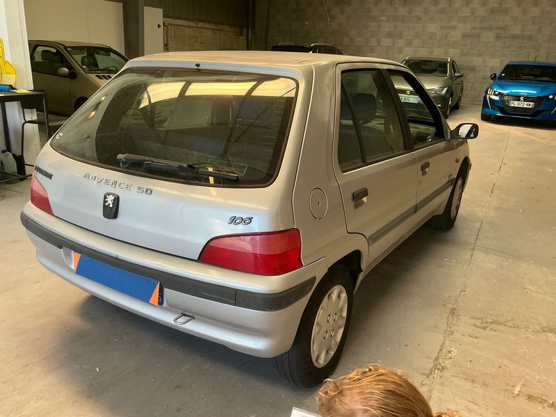Peugeot 106 1.1 XN — zdjęcie 2