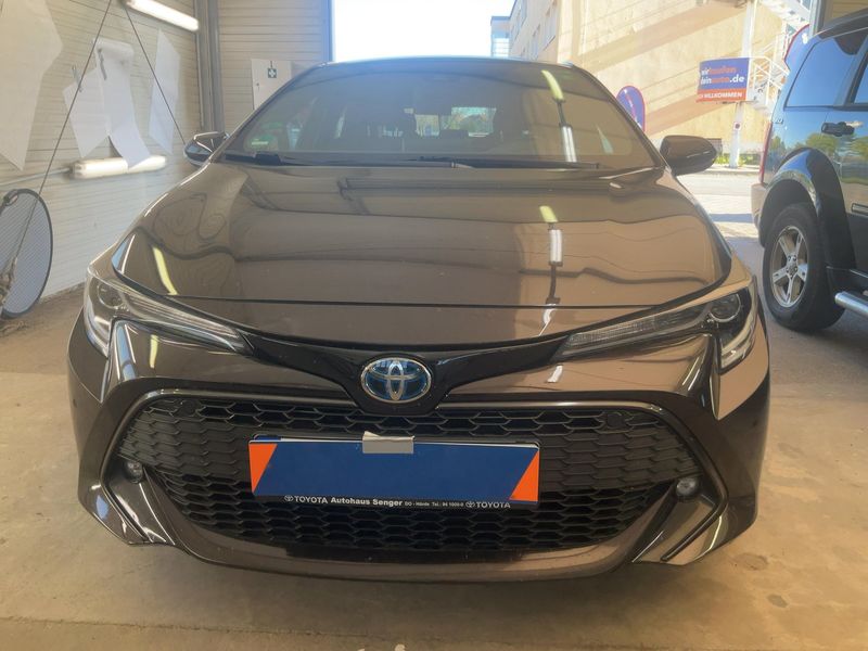 Toyota Corolla 1.8 Hybrid Club — zdjęcie 9