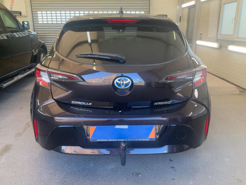 Toyota Corolla 1.8 Hybrid Club — zdjęcie 5