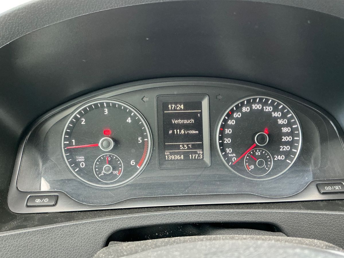 Volkswagen T5 2014 — photo 20