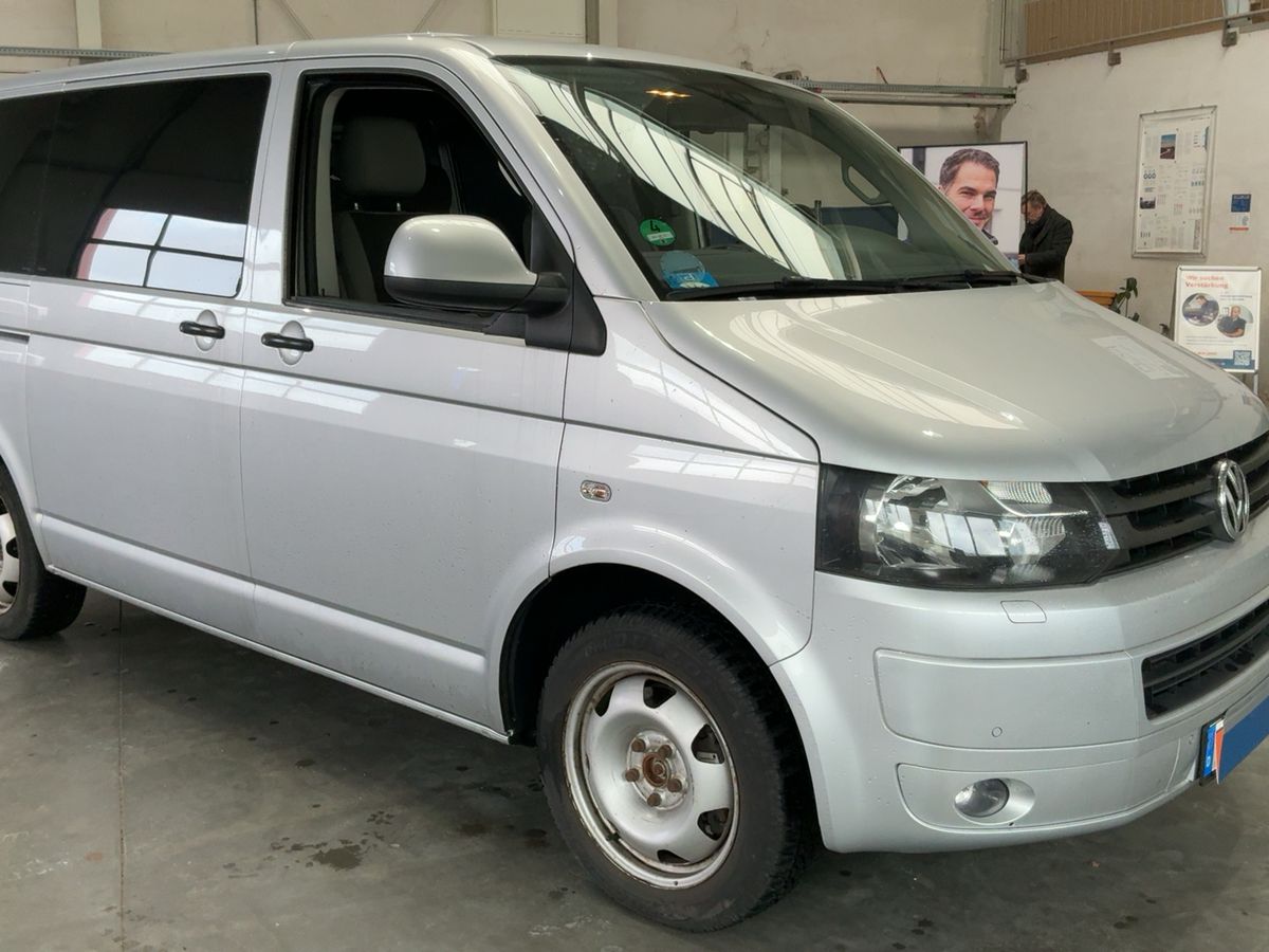 Volkswagen T5 2014 — photo 13