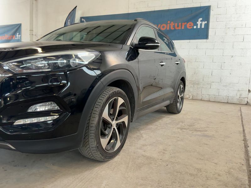 Hyundai Tucson 2.0 CRDi Executive 2WD — zdjęcie 2