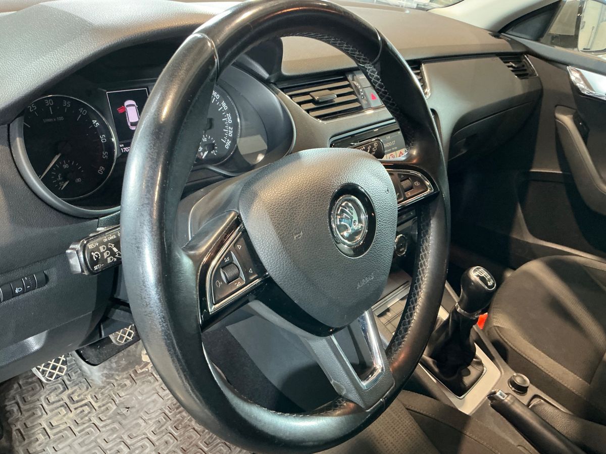 Skoda Octavia 2015 — photo 39