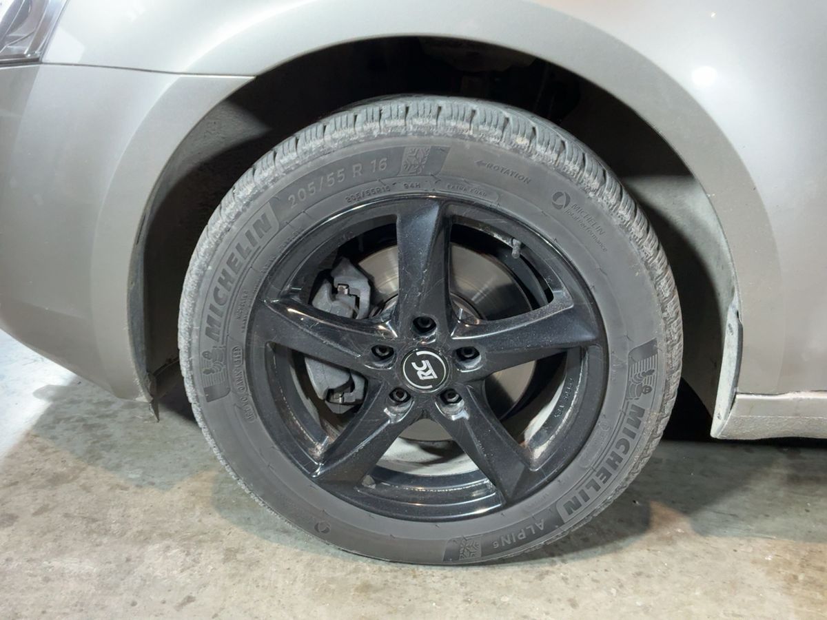 Skoda Octavia 2015 — photo 4