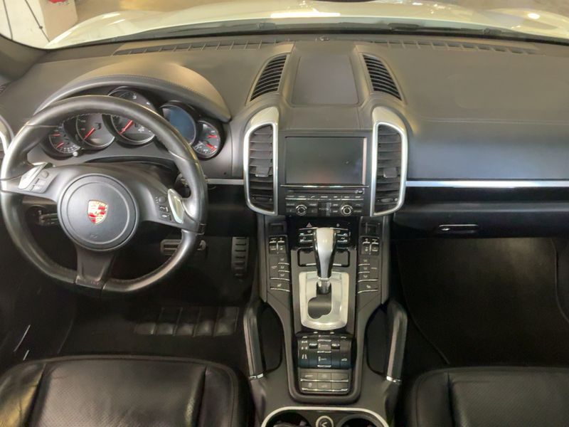 Porsche Cayenne Diesel — zdjęcie 12