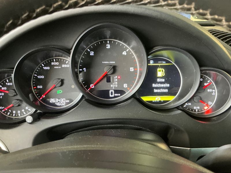 Porsche Cayenne Diesel — zdjęcie 13