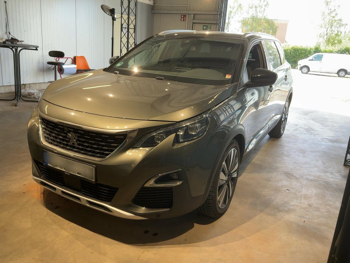 Peugeot 5008 2019