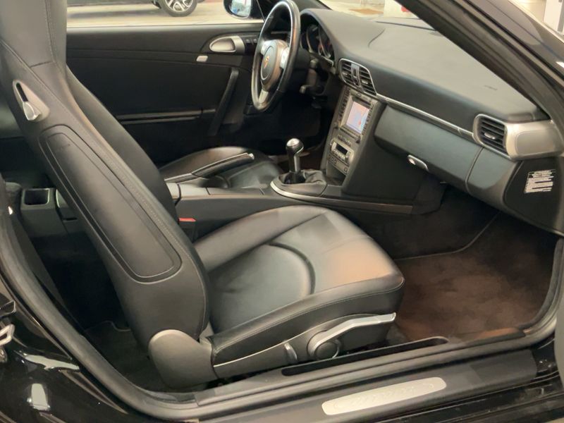 Porsche 911 997 Carrera S — zdjęcie 11