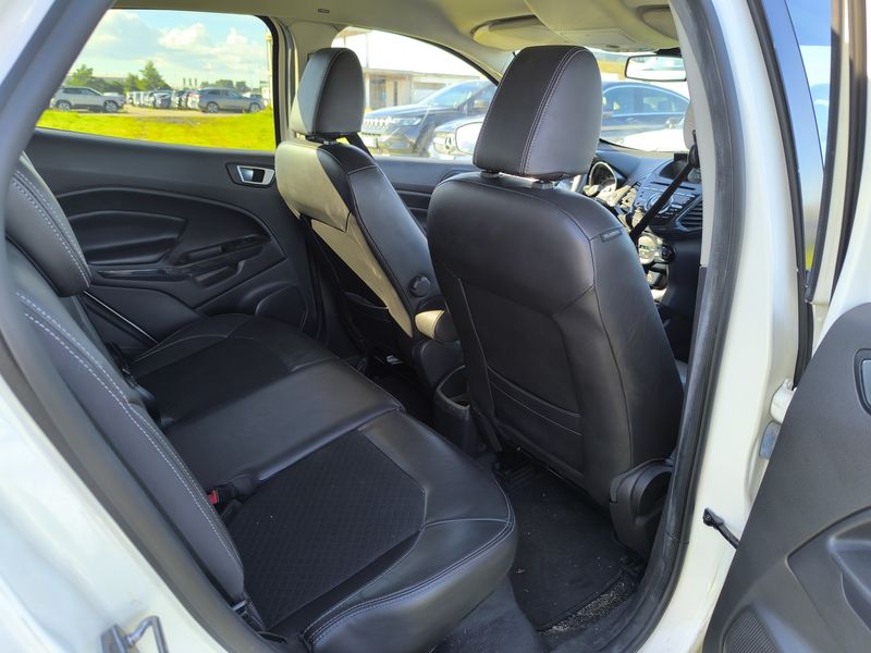 Ford EcoSport 1.5 TDCi Titanium — zdjęcie 13