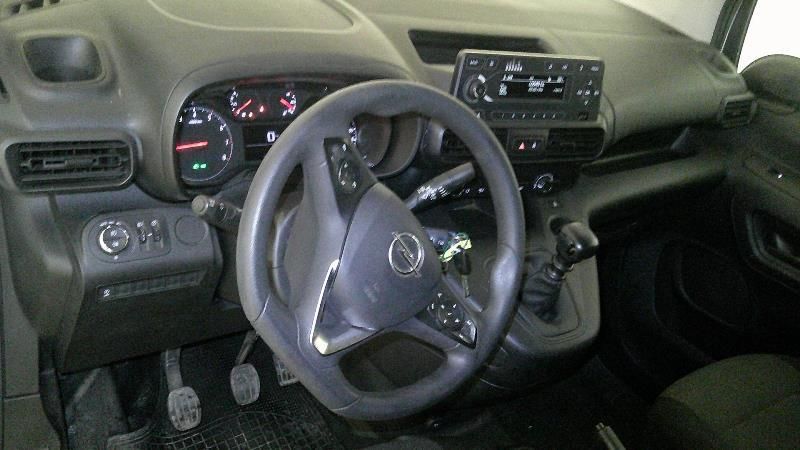 Opel Combo 1.5 CDTI Selection — zdjęcie 11