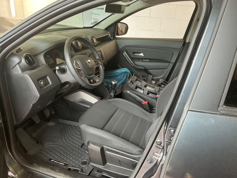 Dacia Duster 1.2 TCe Prestige — zdjęcie 3