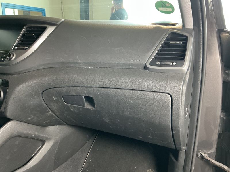 Hyundai Tucson 1.6 Classic blue 2WD 2016 – снимка 31