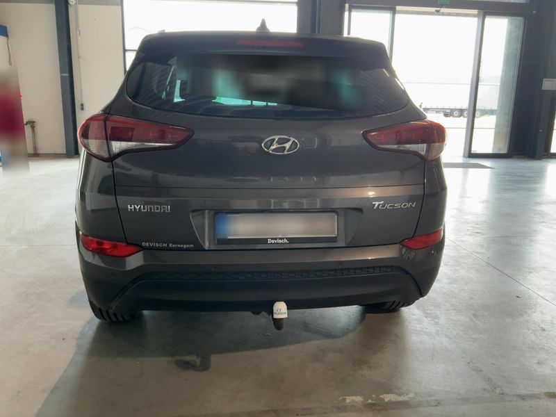 Hyundai Tucson 1.6 Classic blue 2WD 2016 – снимка 7