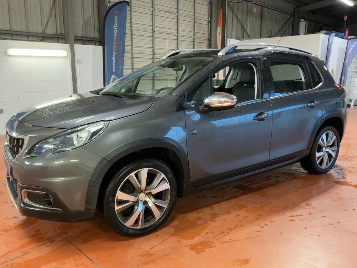 Peugeot 2008 1.2 PureTech Crossway