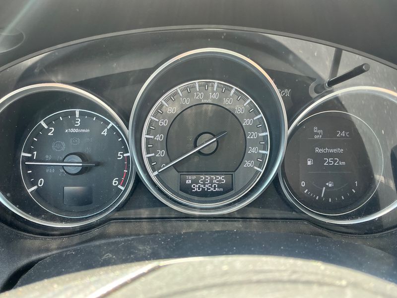 Mazda CX-5 2.2 Turbodiesel Takumi 4WD — zdjęcie 13