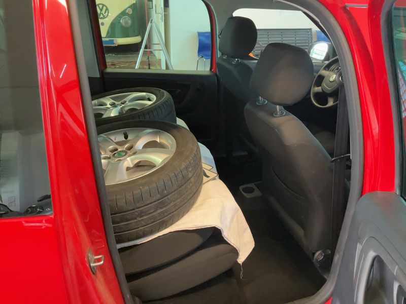 Skoda Roomster 1.2 TSI Family — zdjęcie 14