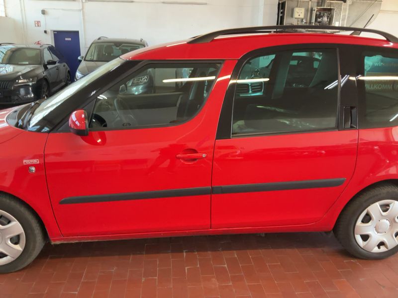 Skoda Roomster 1.2 TSI Family — zdjęcie 4
