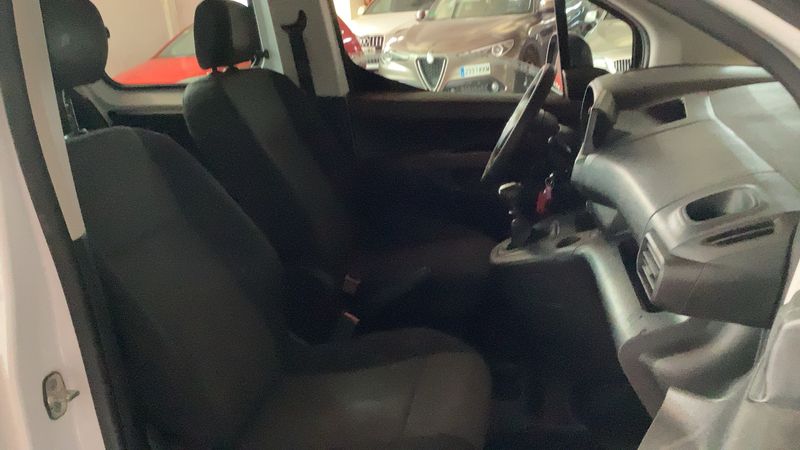 Citroen Berlingo 1.5 Blue-HDi Live Pack Business M 2023 – снимка 16