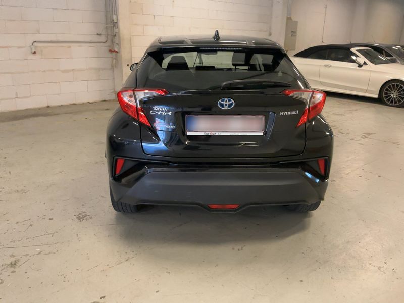 Toyota C-HR 1.8 Hybrid Active — zdjęcie 5