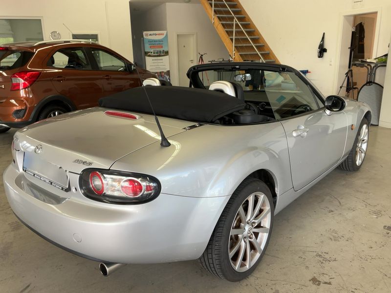 Mazda MX-5 2.0 Expression — zdjęcie 6