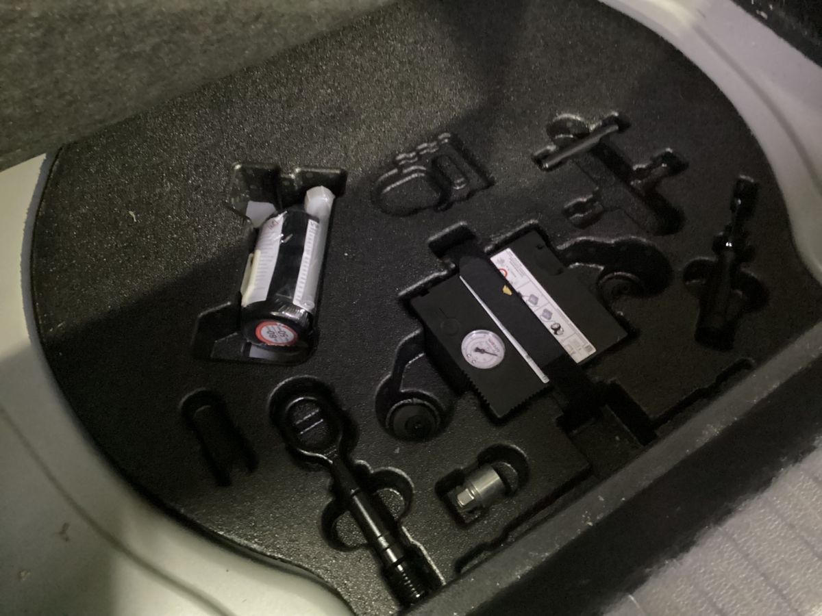 Audi Q3 2021 — photo 29