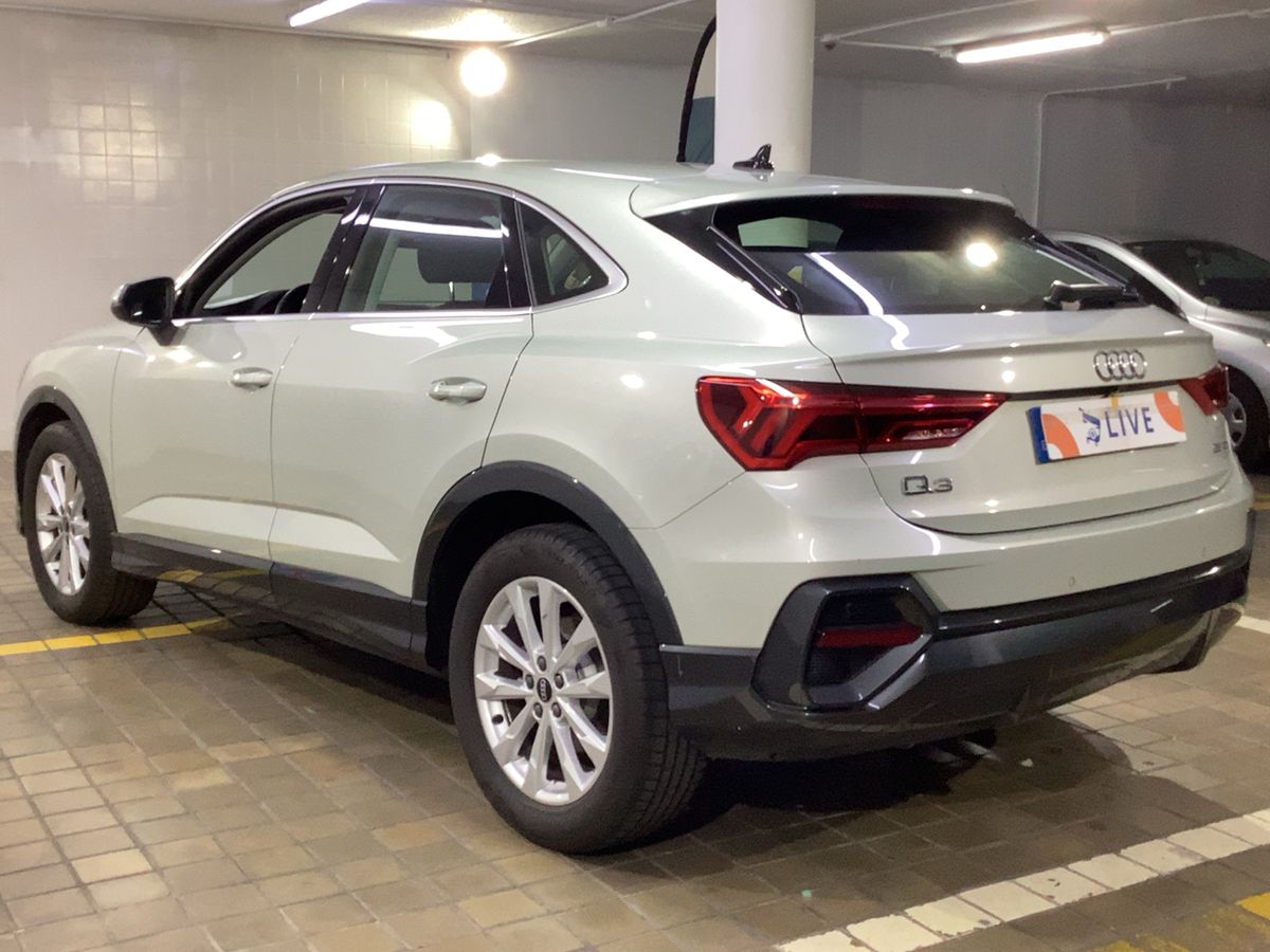 Audi Q3 2021 — photo 7