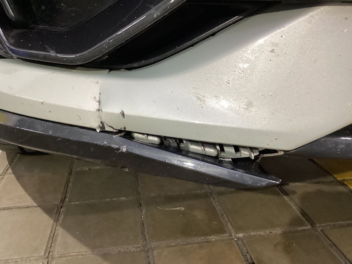 Audi Q3 2021 — photo 3