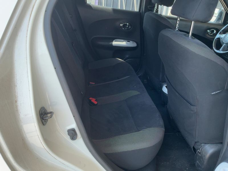 Nissan Juke 1.2 N-Connecta — zdjęcie 14