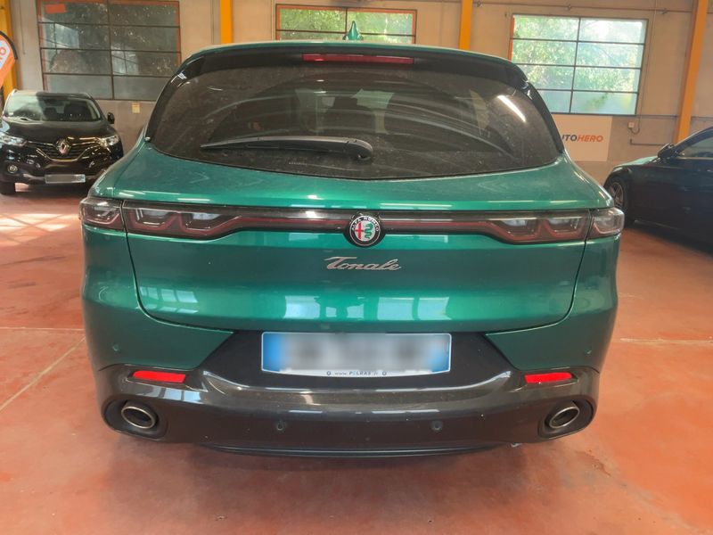 Alfa Romeo Tonale 1.3 Plug-in Hybrid Veloce AWD — zdjęcie 5