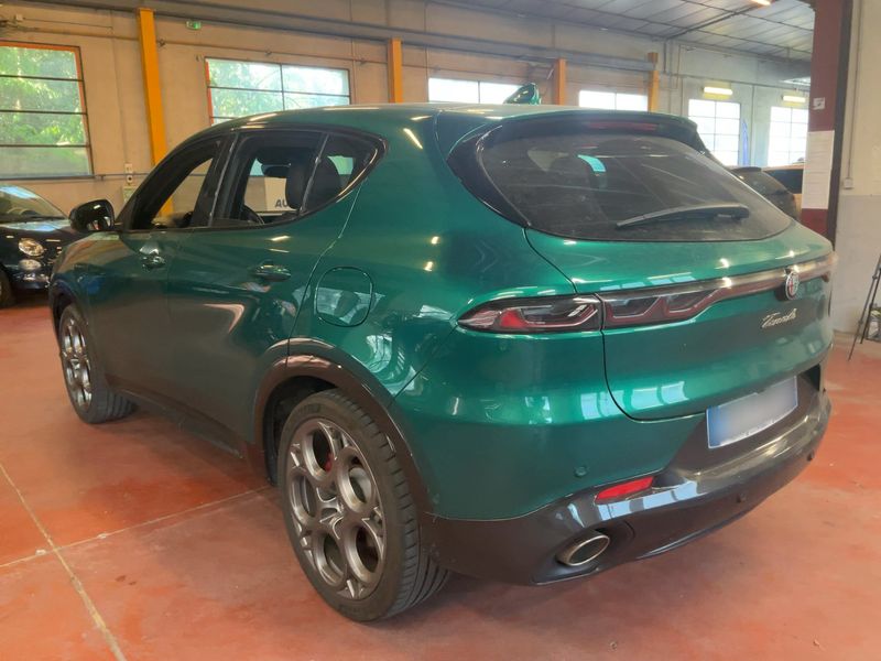 Alfa Romeo Tonale 1.3 Plug-in Hybrid Veloce AWD — zdjęcie 3