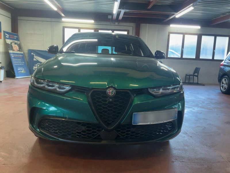 Alfa Romeo Tonale 1.3 Plug-in Hybrid Veloce AWD — zdjęcie 9